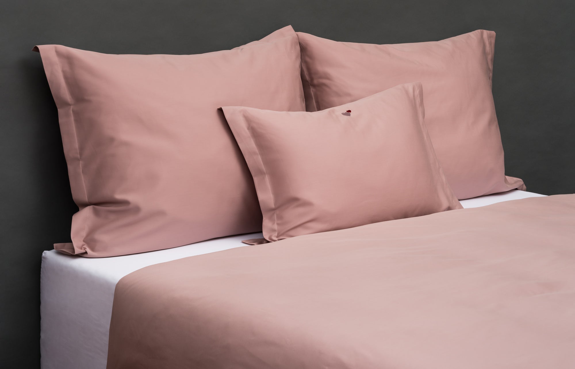 Povlak na polštář With LOVE Never Too Late