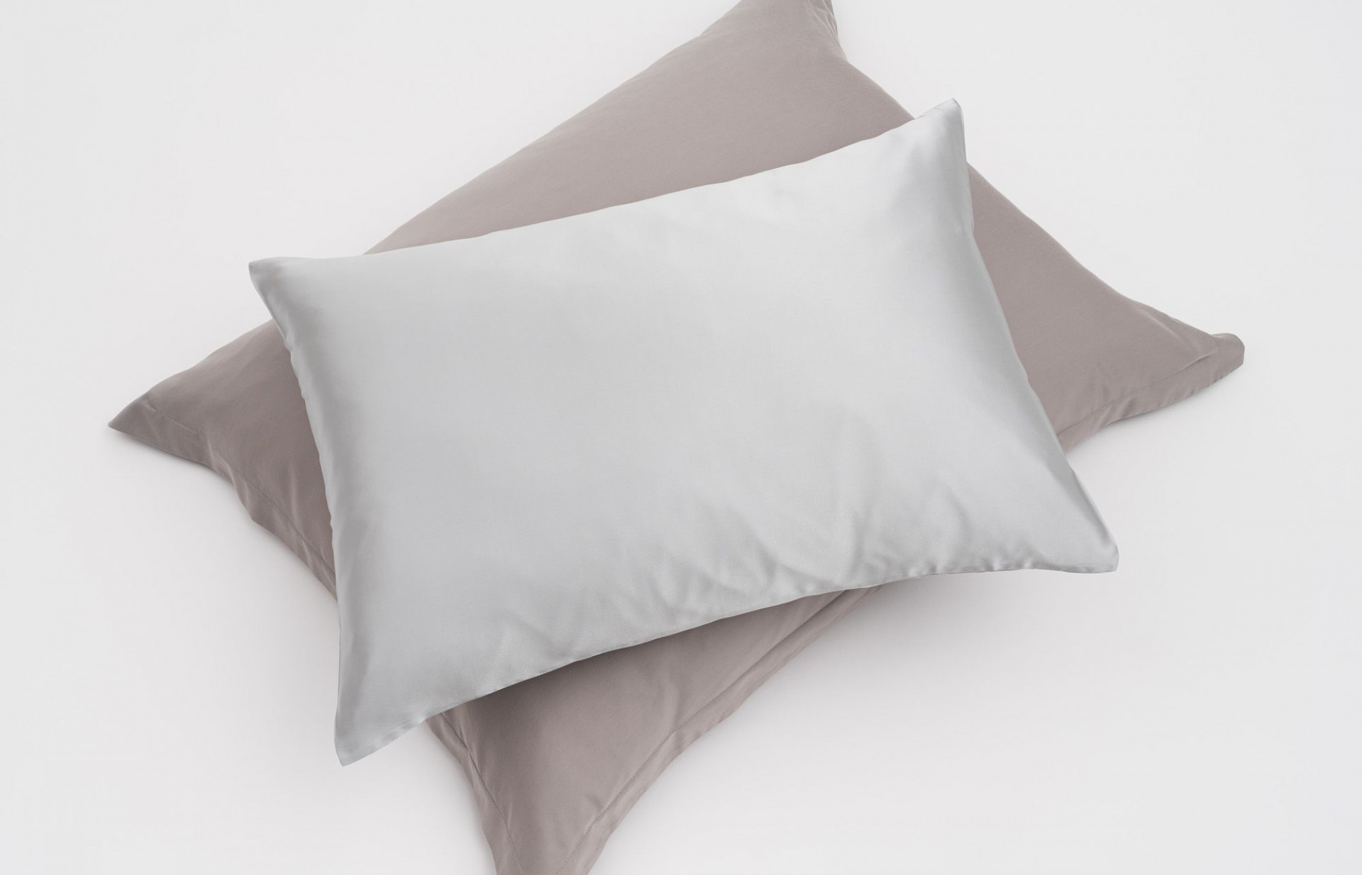 Delicate Silk promění vaši spánkovou rutinu ve výjimečný zážitek.