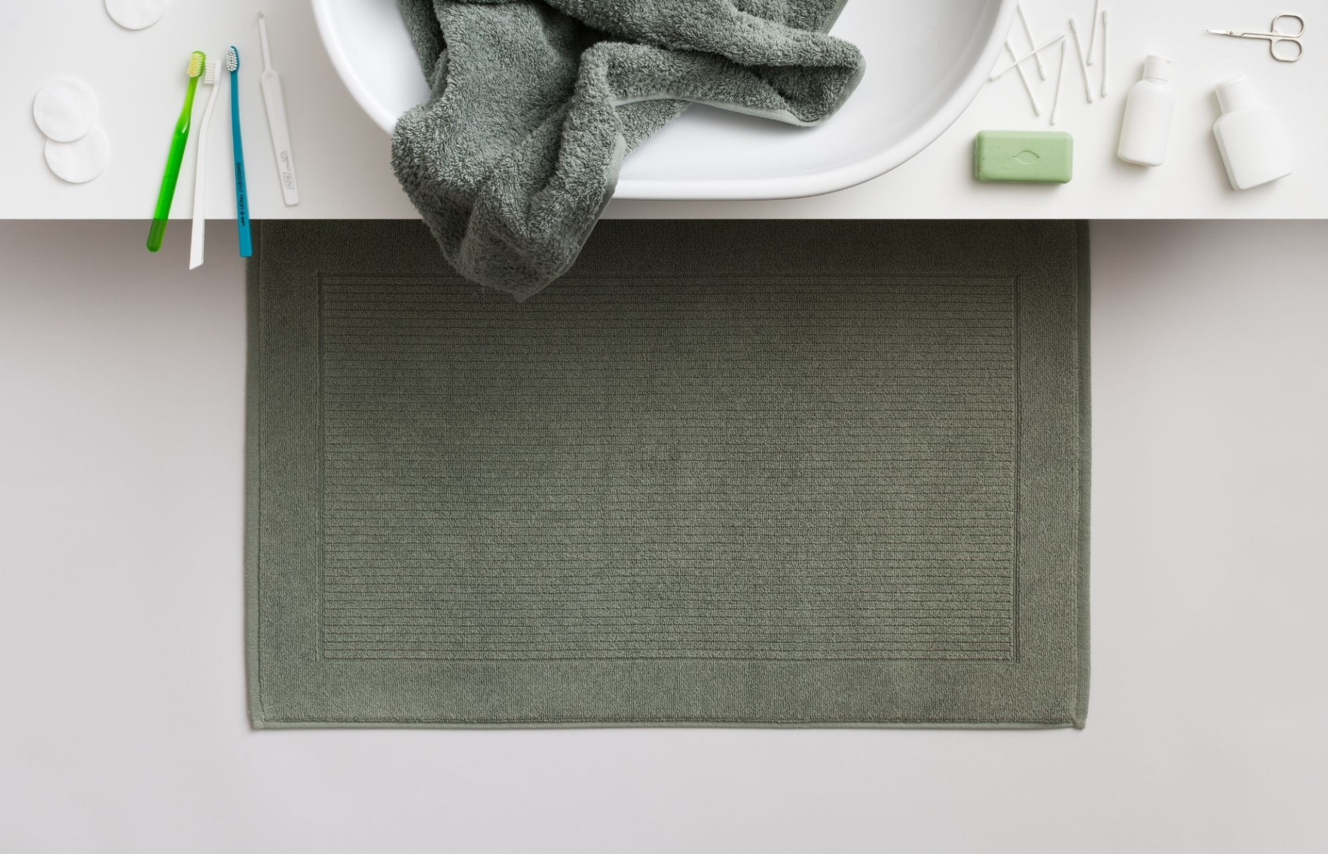 Lejaan bath mats